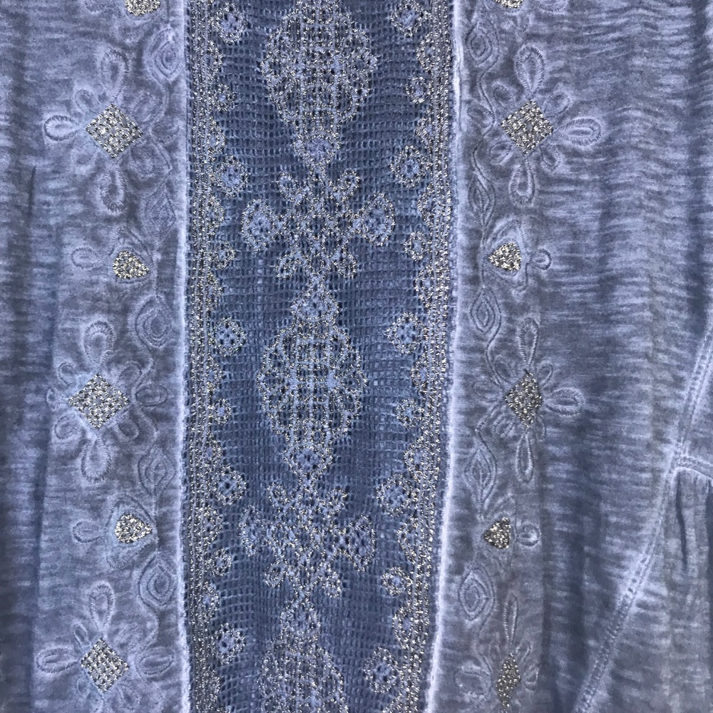 Style & Co Top Shirt Embroidered Scoop Neck Peplum - Picture 2 of 4
